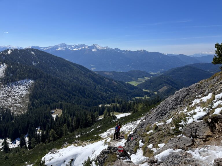 Baustellenausflug, Wandertag und Bürofeier!