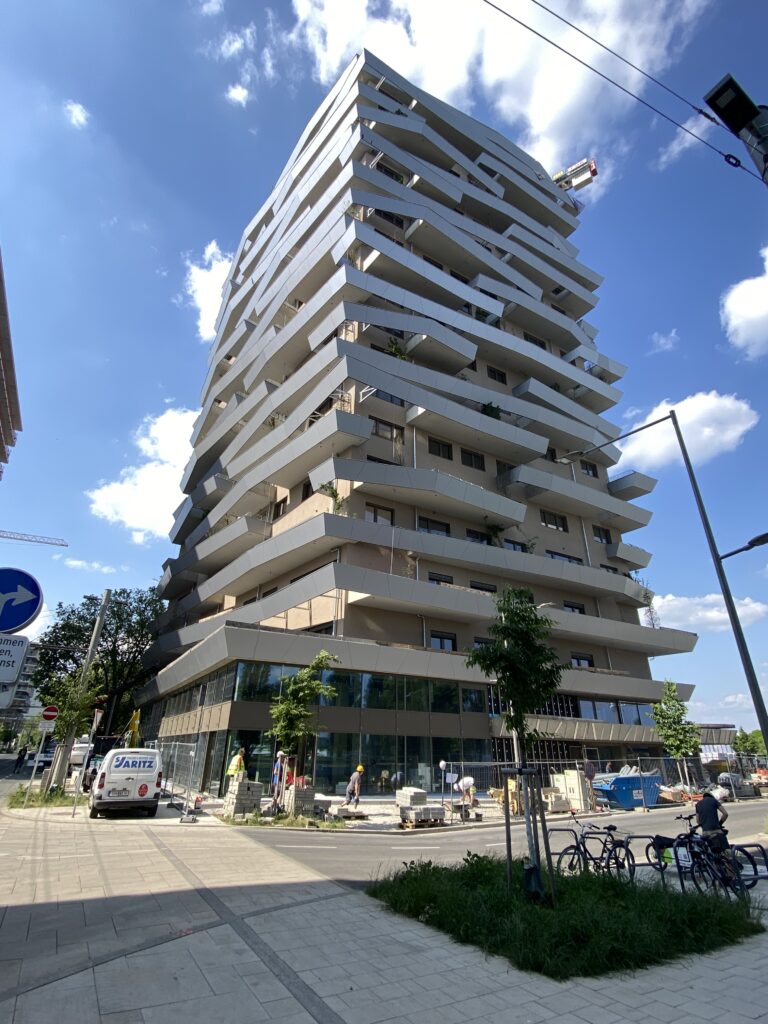 Reininghaus „Green Tower“ in Fertigstellung