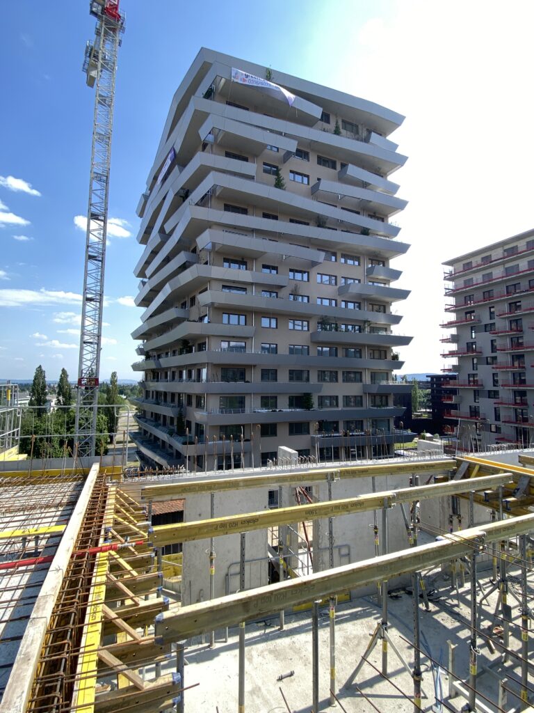 Reininghaus „Green Tower“ in Fertigstellung